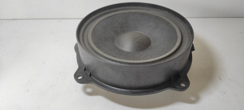 Alfa Romeo 147 1.9JTDm 8V 85kW Diesel 2002 Interior Door Speaker