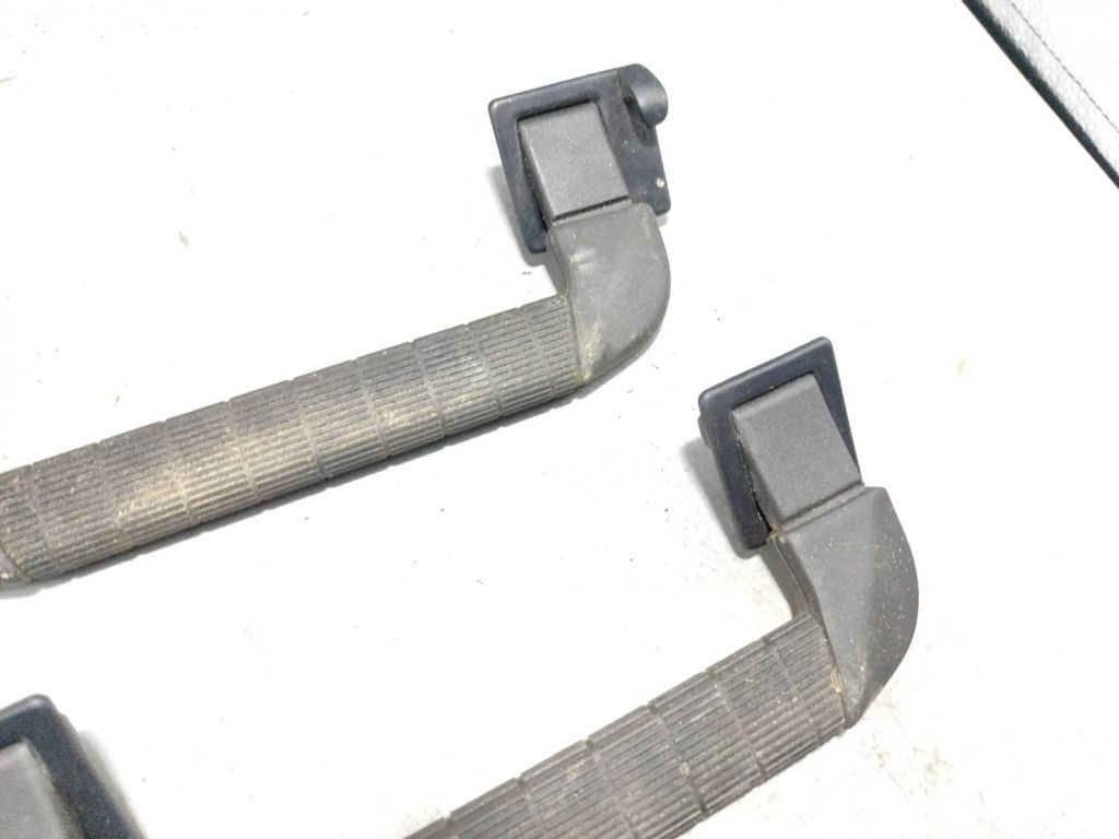 Alfa Romeo 155 1.8i 103kW 1994 Rear interior roof grab handle 
