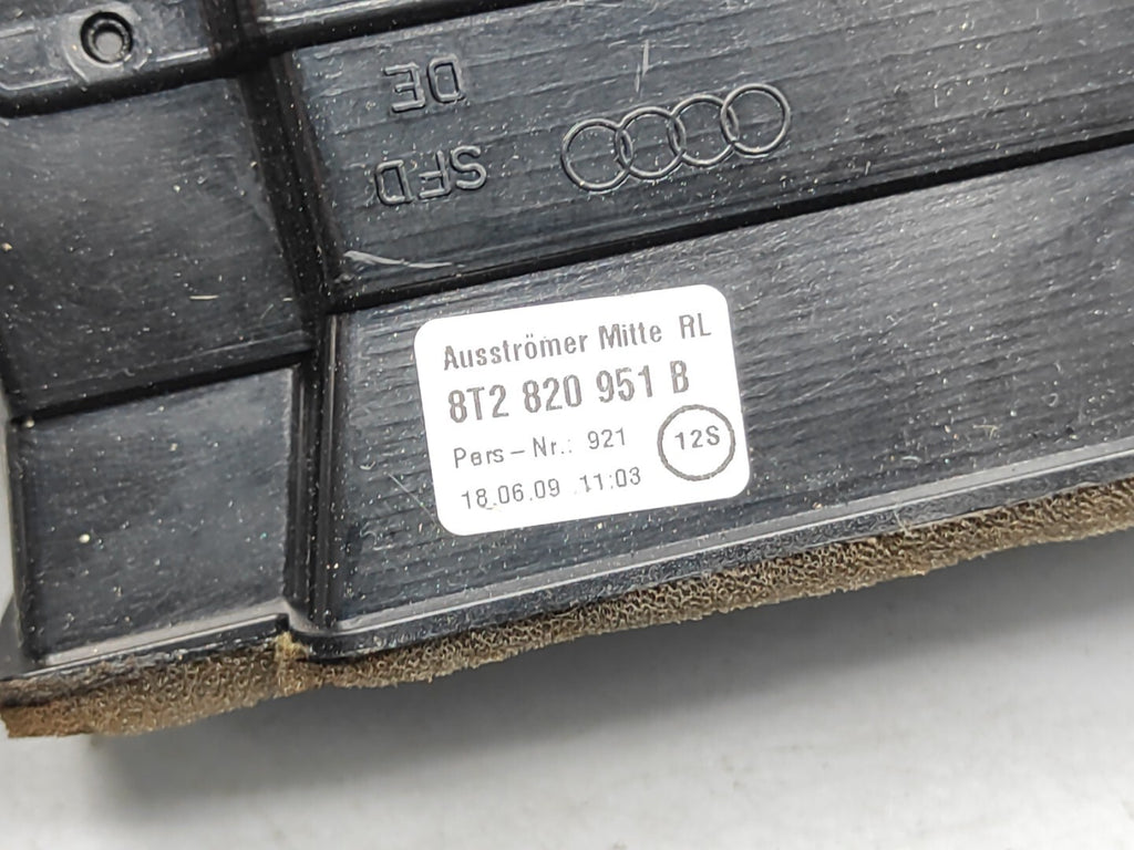 Audi A5 8T 3.0TDI 2008 Front Panel Dash Center Air Vent 8T2820951B