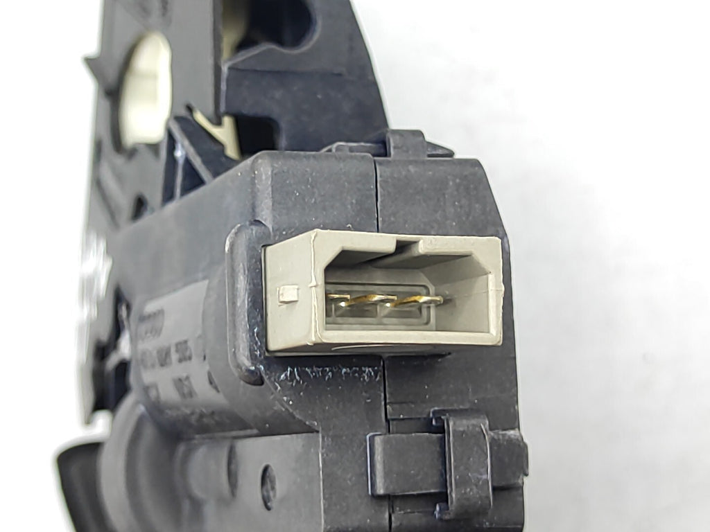 Audi A5 8T 3.0TDI Diesel 2008 Rear Boot Tailgate Lock 4F5827505D