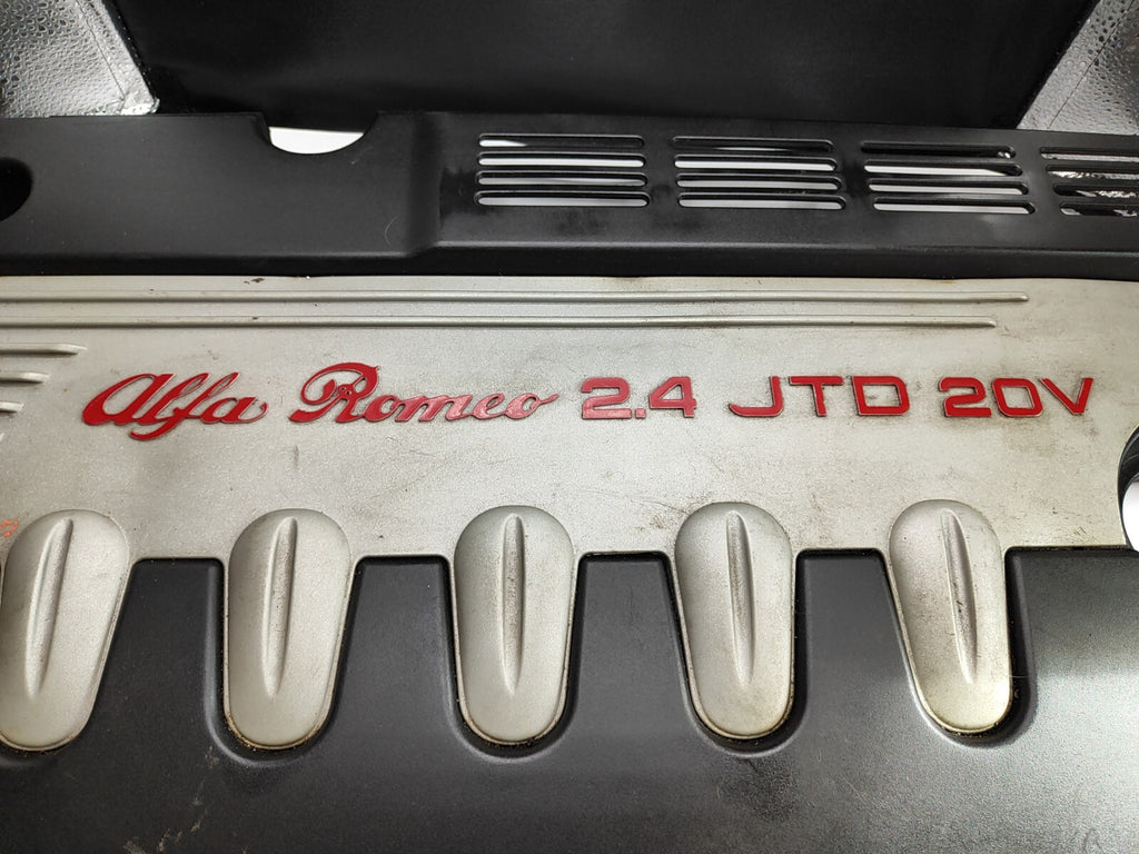 Alfa Romeo 156 2.4JTD 20V 2004 Diesel Engine Plastic Top Cover 1560415990