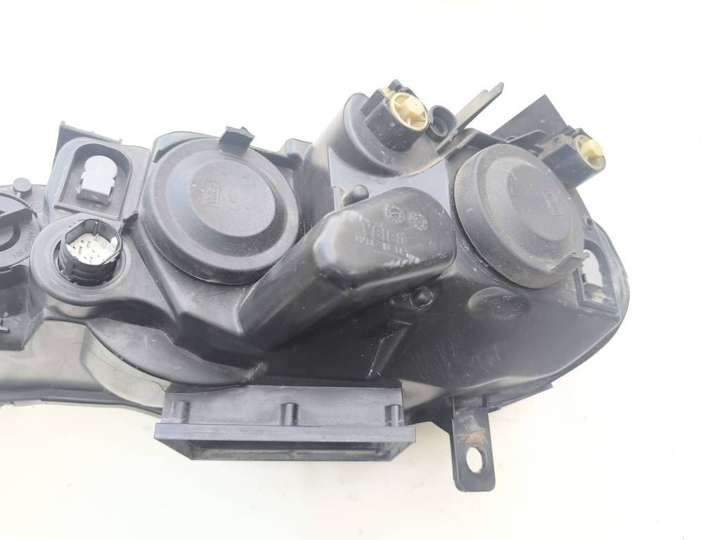 Alfa Romeo 147 2005  LHD Facelift Right headlight 89101231 