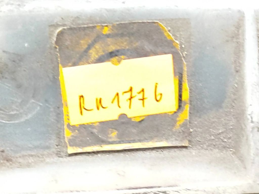 Alfa Romeo 155 1.8i 103kW 1994 Brake fluid reservoir tank 