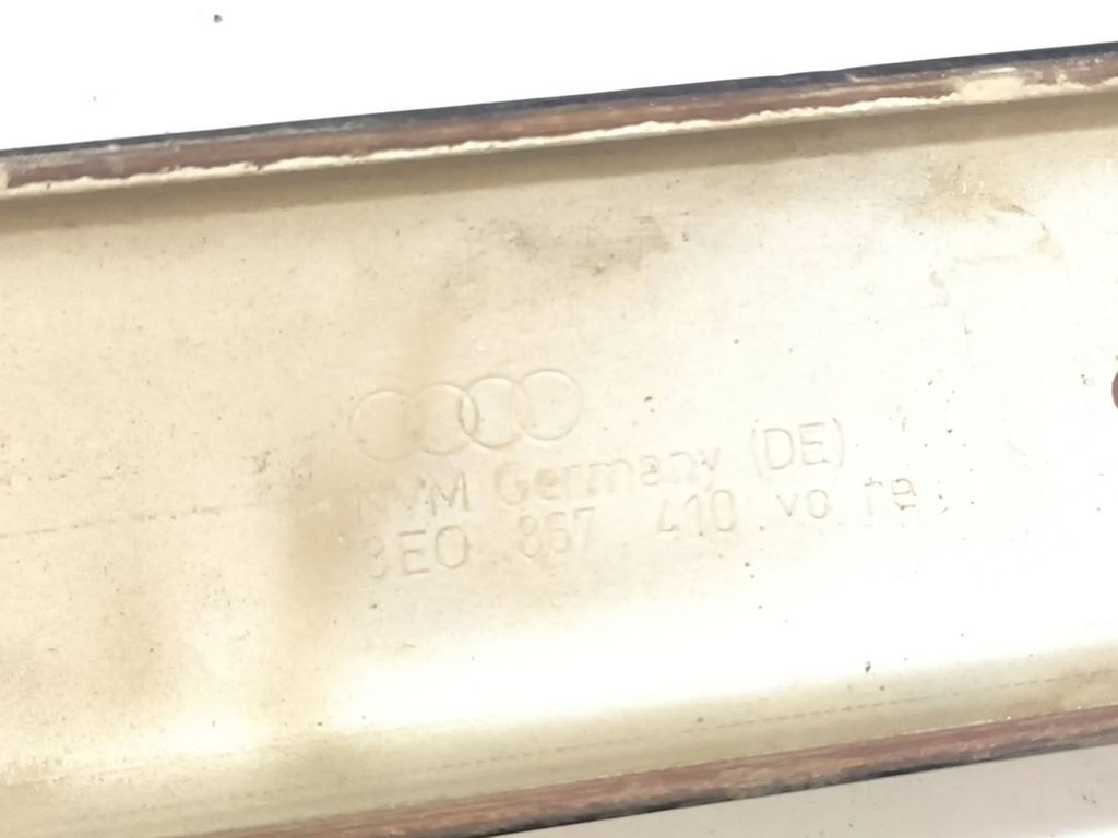 Audi A4 S4 B6 8E 8H 2002 front right door wood trim 8E0867410 