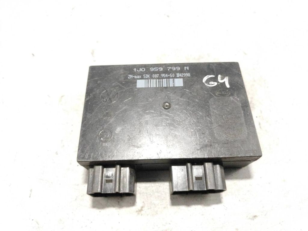Volkswagen PASSAT B5 1998 Comfort convenience body module 1J0959799N 