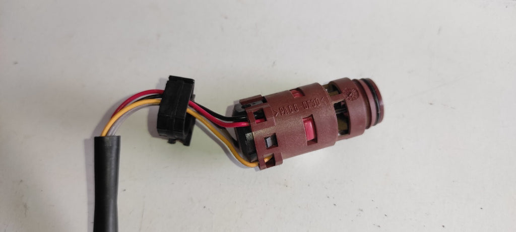 Peugeot 607 3.0i V6 Petrol 2001 Temperature Sensor 9639900180