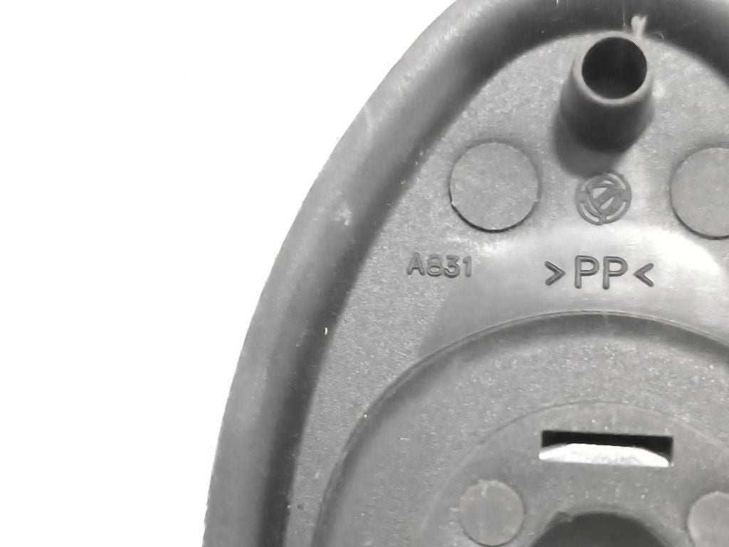 Alfa Romeo 156 SW 2005 Clip Mount Bracket in trunk boot 