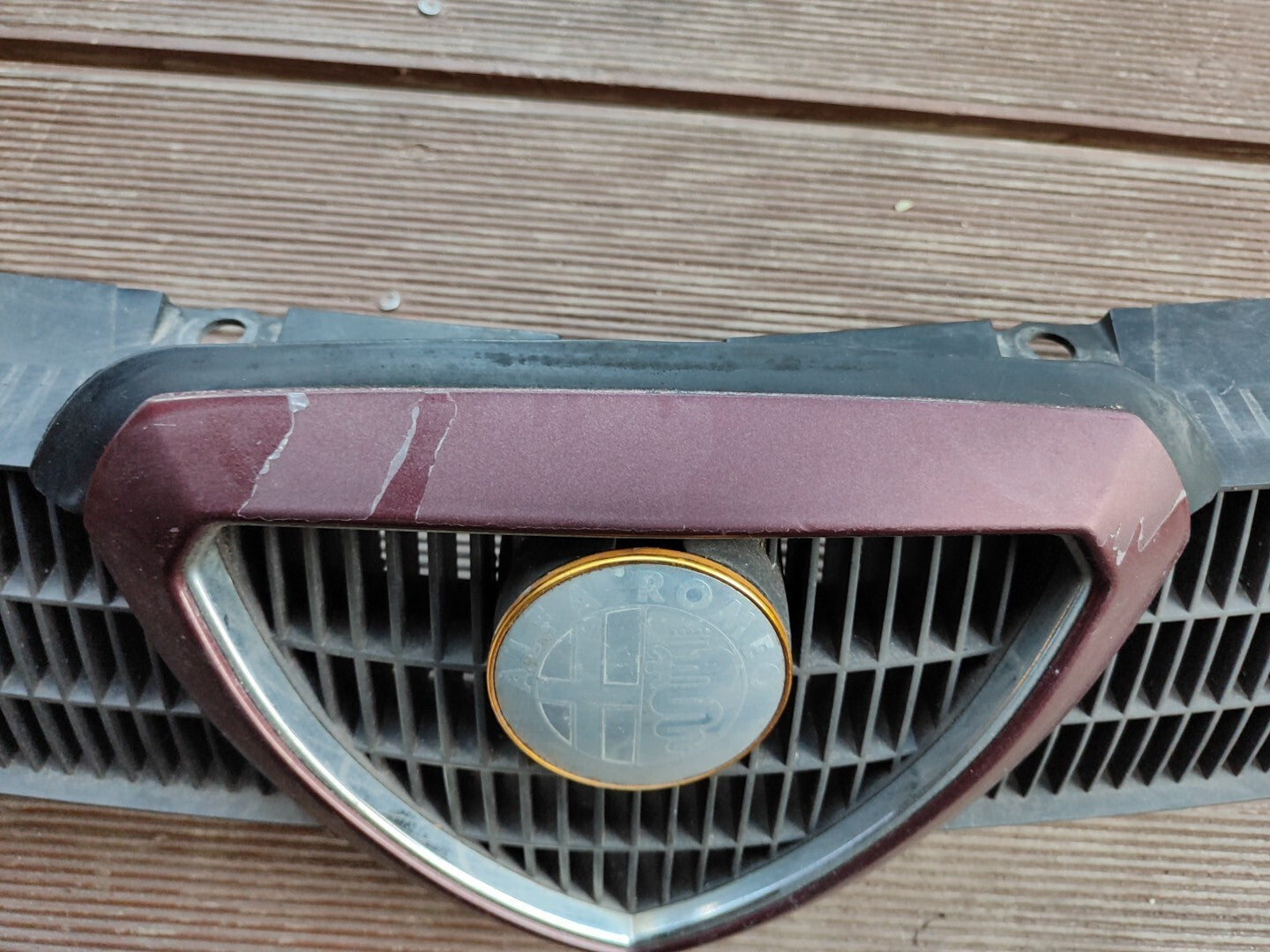 Alfa Romeo 155 Front Upper Mesh Grill 60506207