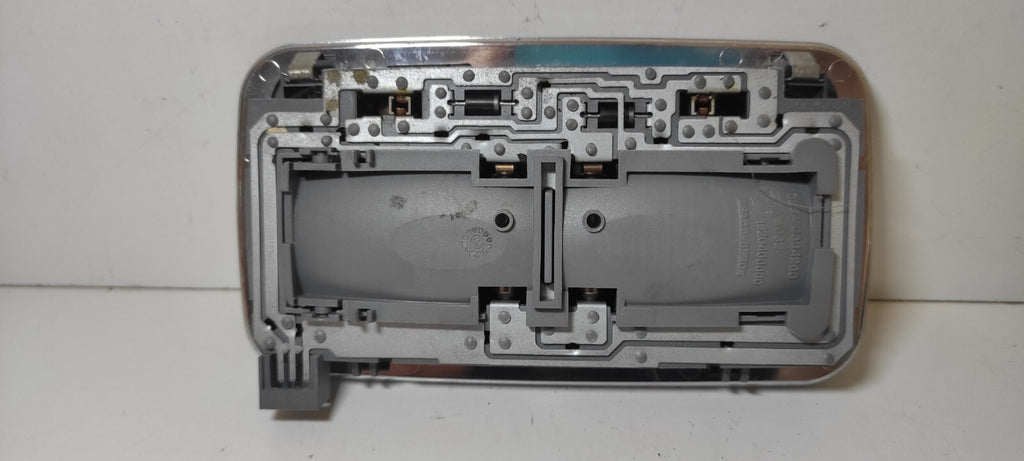 Alfa Romeo 147 1.9JTD 85kW 2003 Interior Front Roof Lighting Dome 1520400000