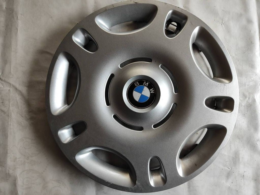 BMW 3 E36 1994 R15 wheel hub cap trim 36131094158 
