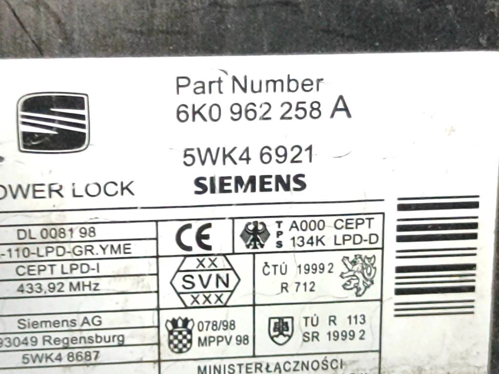Seat Cordoba 6K 2000 Comfort convenience body module 6K0962258A 