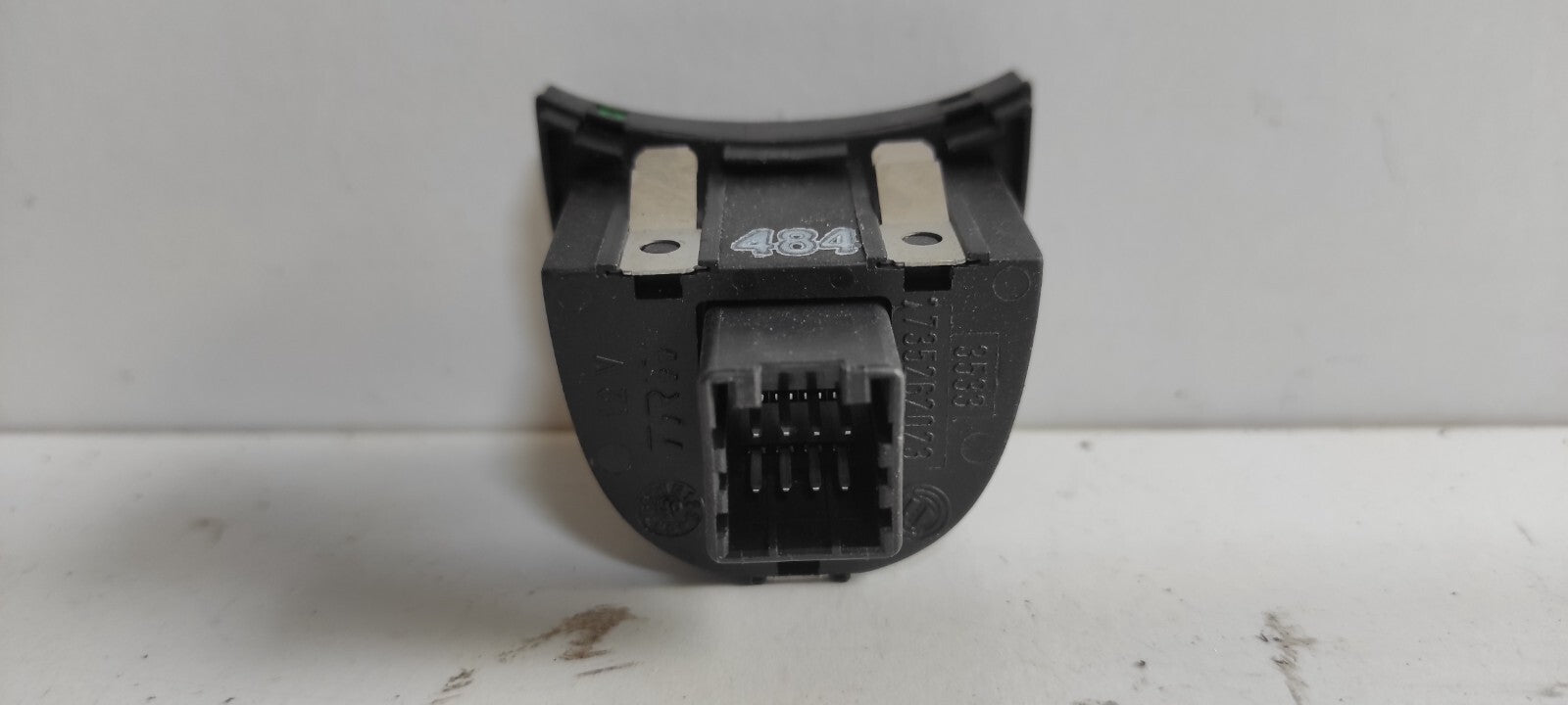 Alfa Romeo 147 2.0TS Selespeed 2002 Mode / Headlight Height Switch 735262023