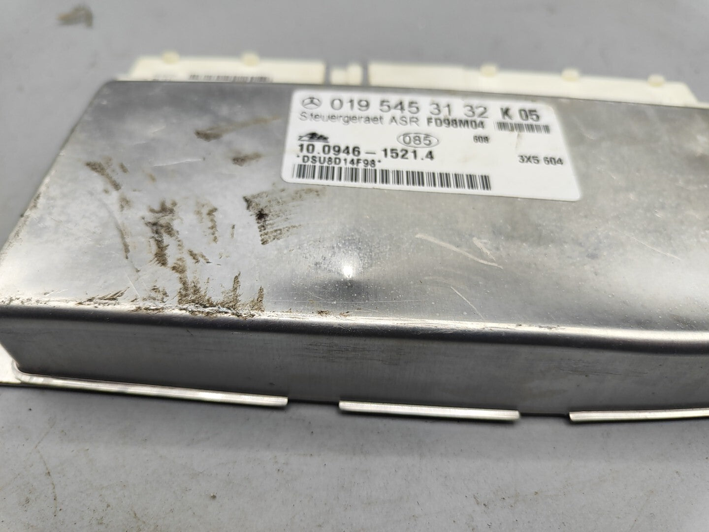 Mercedes Benz C W202 S202 Petrol ABS ASR Control Unit ECU 0195453132