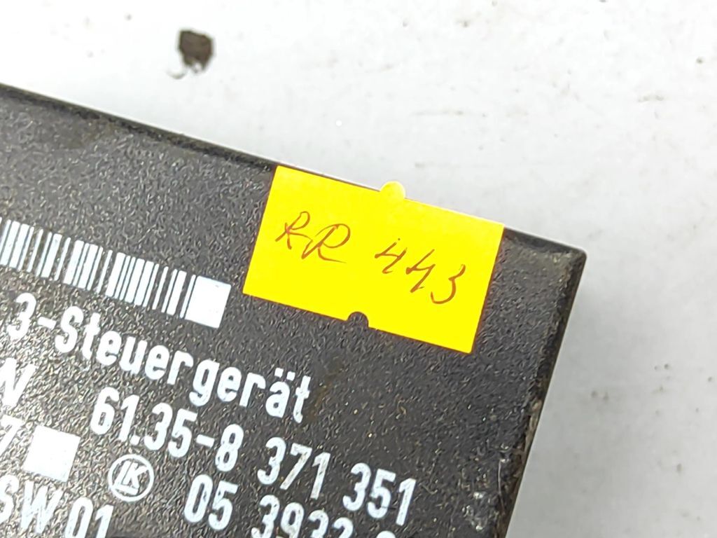 BMW 520i E39 1999 Immobilizer control unit module 8371351 
