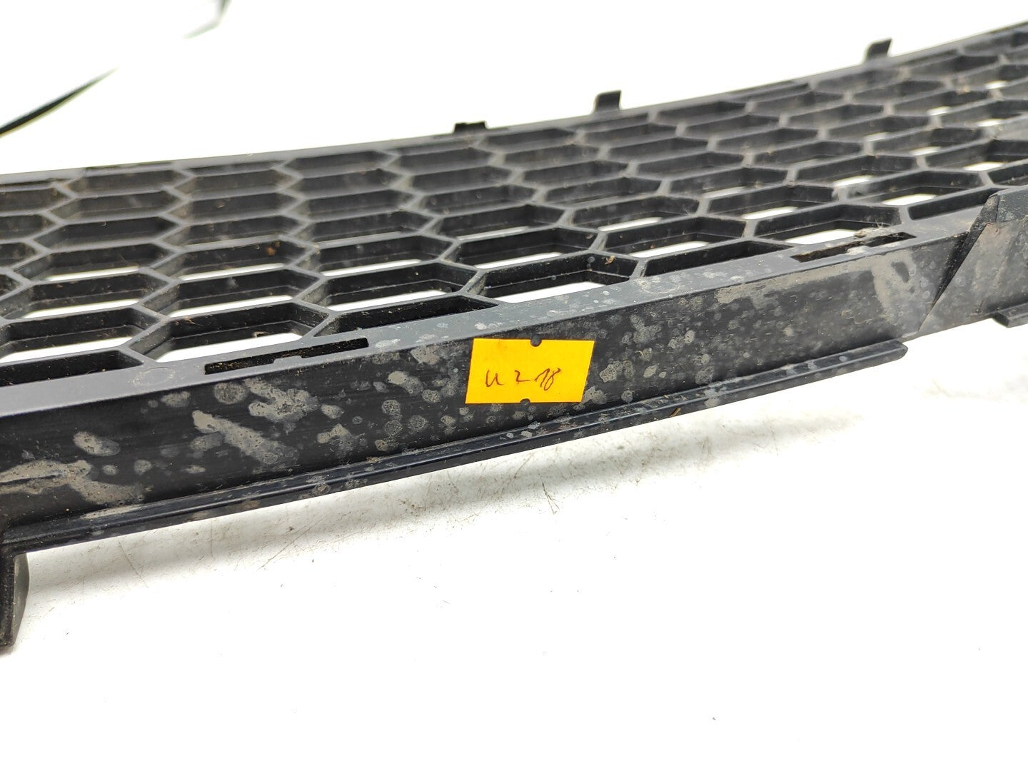 Alfa Romeo 159 2007 Front Right Lower Bumper Grill 156057604