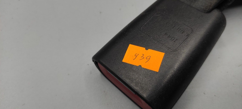 Alfa Romeo GT 1.9JTD 110kW Diesel 2008 Rear Seat Seatbelt Buckle 10447290