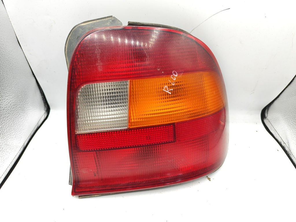 Rover 600 620 618 1997 LHD Rear Right Taillight Light 236360