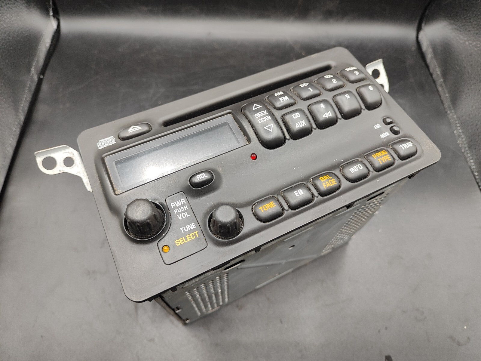 Pontiac Vibe 2004 LHD Radio CD Player Unit 12207119 8612001170