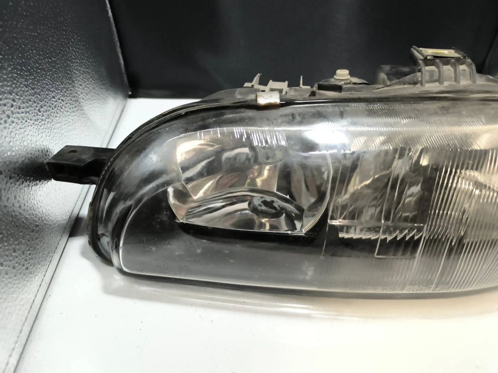 Fiat Bravo Brava 1997 LHD Front Left headlight headlamp 