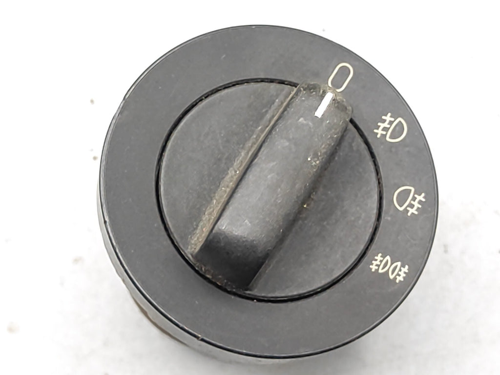 BMW 5 Series E39 Fog Light Switch Button 8363684