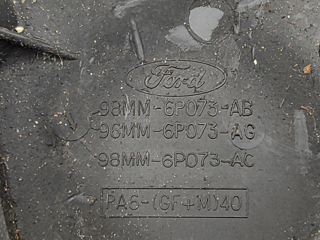 Ford Focus MK1 1.6i 74kW 100PS 2001 Engine Timing Belt Cover 98MM6P073AB