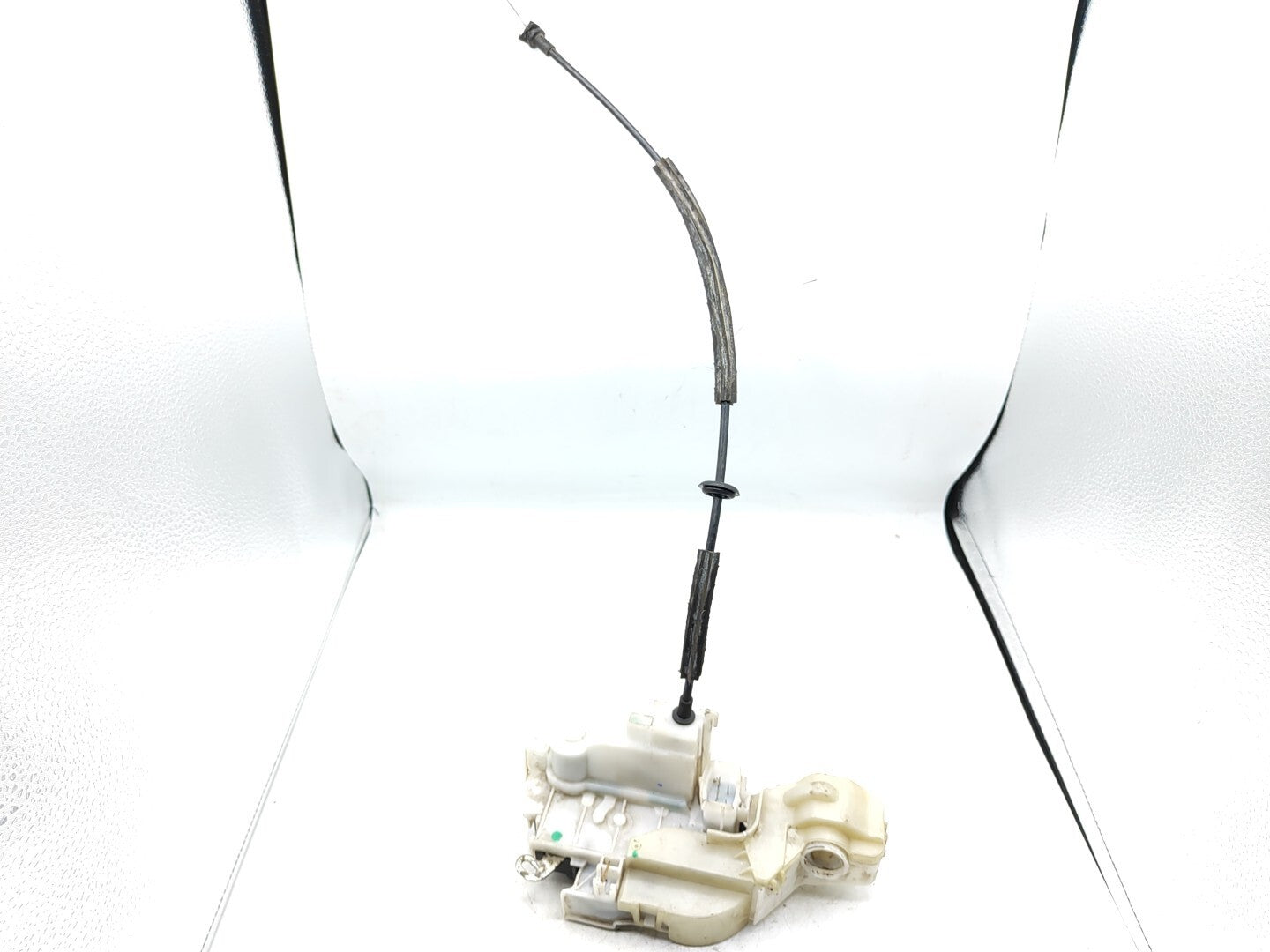 Alfa Romeo 159 1.9JTDm 110kW Diesel 2009 LHD Front Left Door Lock B792