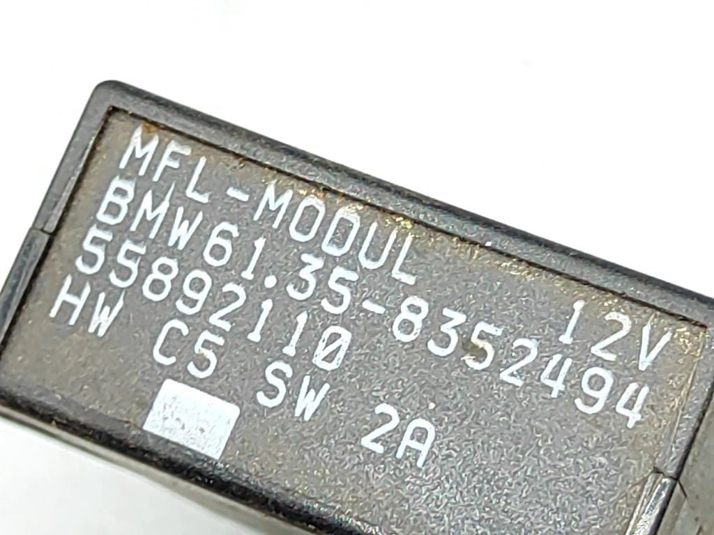 BMW 5 E39 1999 Fuel pump module 61358352494 