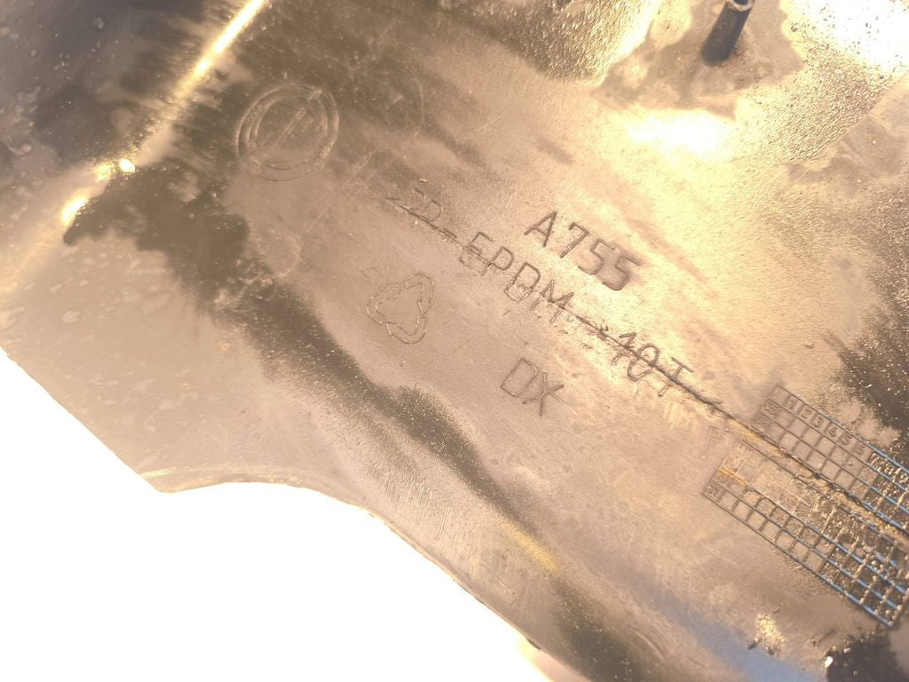 Alfa Romeo 159 2007 Right front wheel arch splash guards A755 