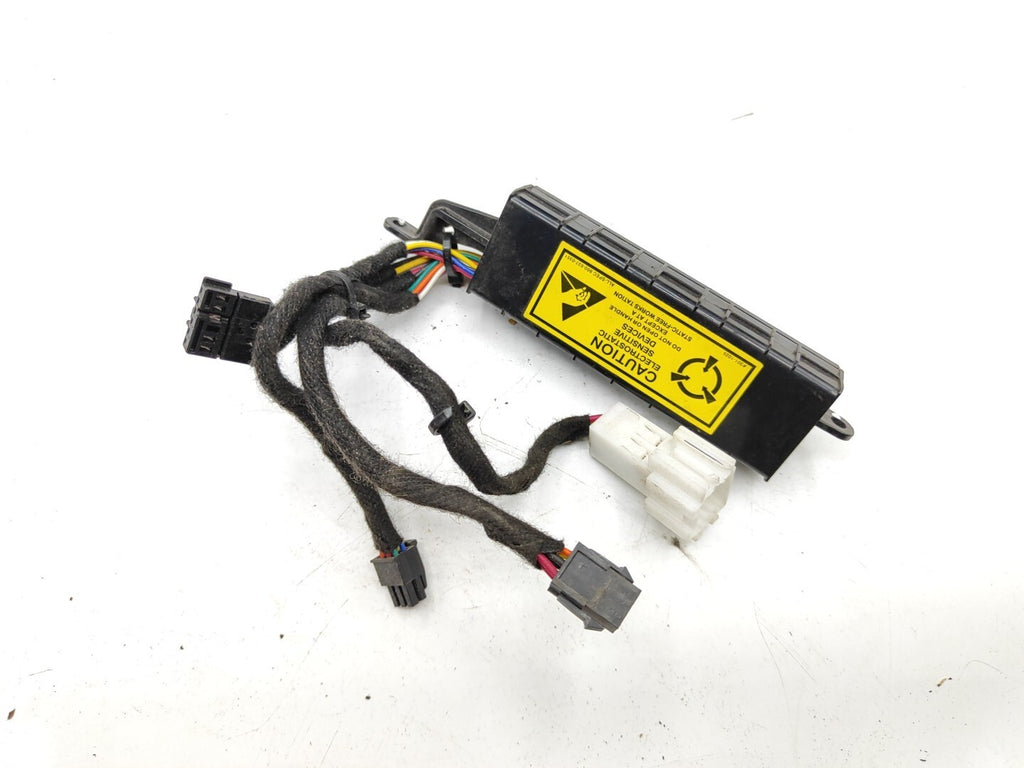 2013-2016 MERCEDES BENZ GL450 X166 CAUTION SENSITIVE DEVICES CONTROL MODULE OEM