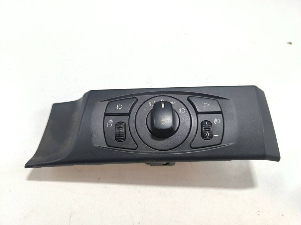 BMW 5 E60 E61 2005 Light switch 6925295 