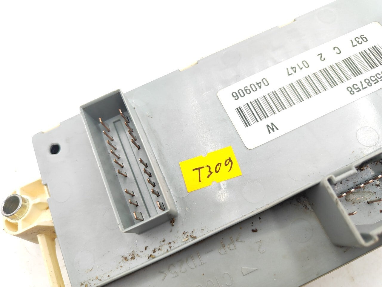 Alfa Romeo 147 8V 2006 Fuse Box Control Unit Module ECU 46558758