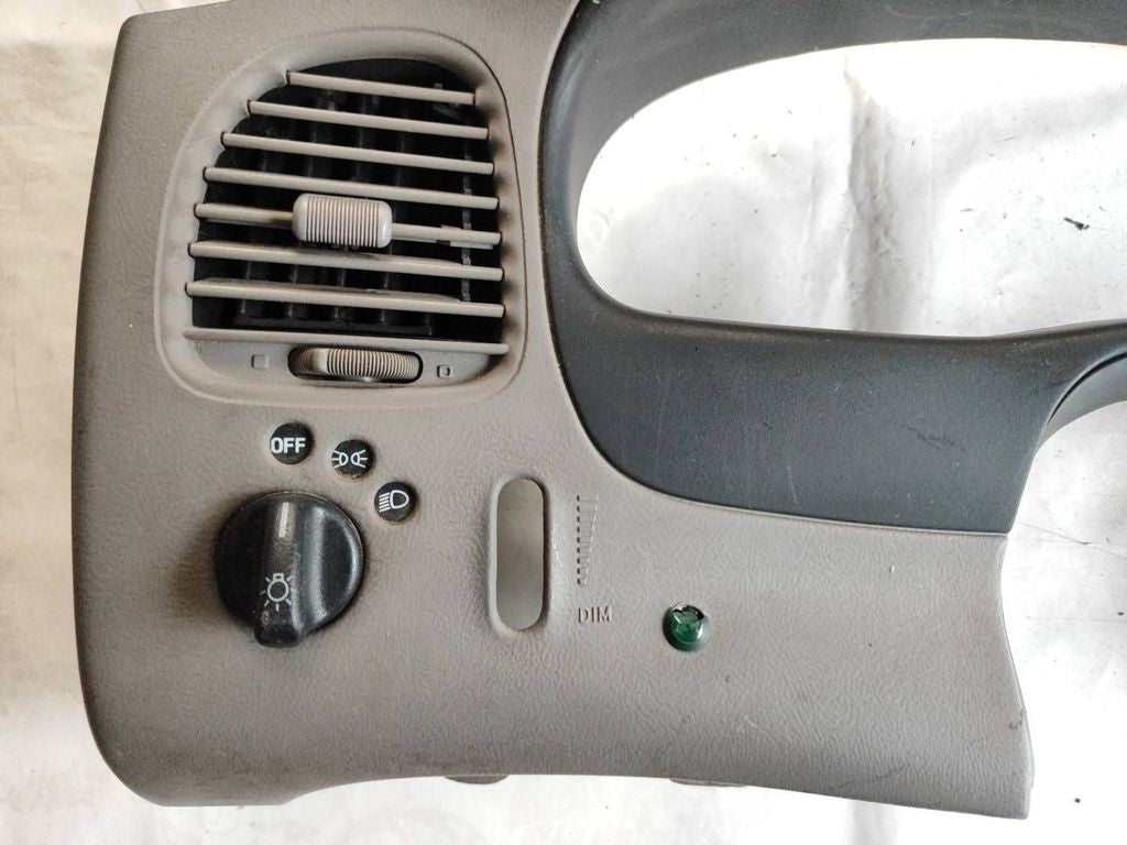 Ford Explorer 4.0 1998 Petrol LHD dashboard trim F57B10044D70AAW 