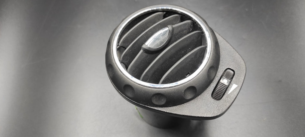 Alfa Romeo 147 GT 1.9JTD 2005 Front Left Dashboard Panel Side Air Vent Grill