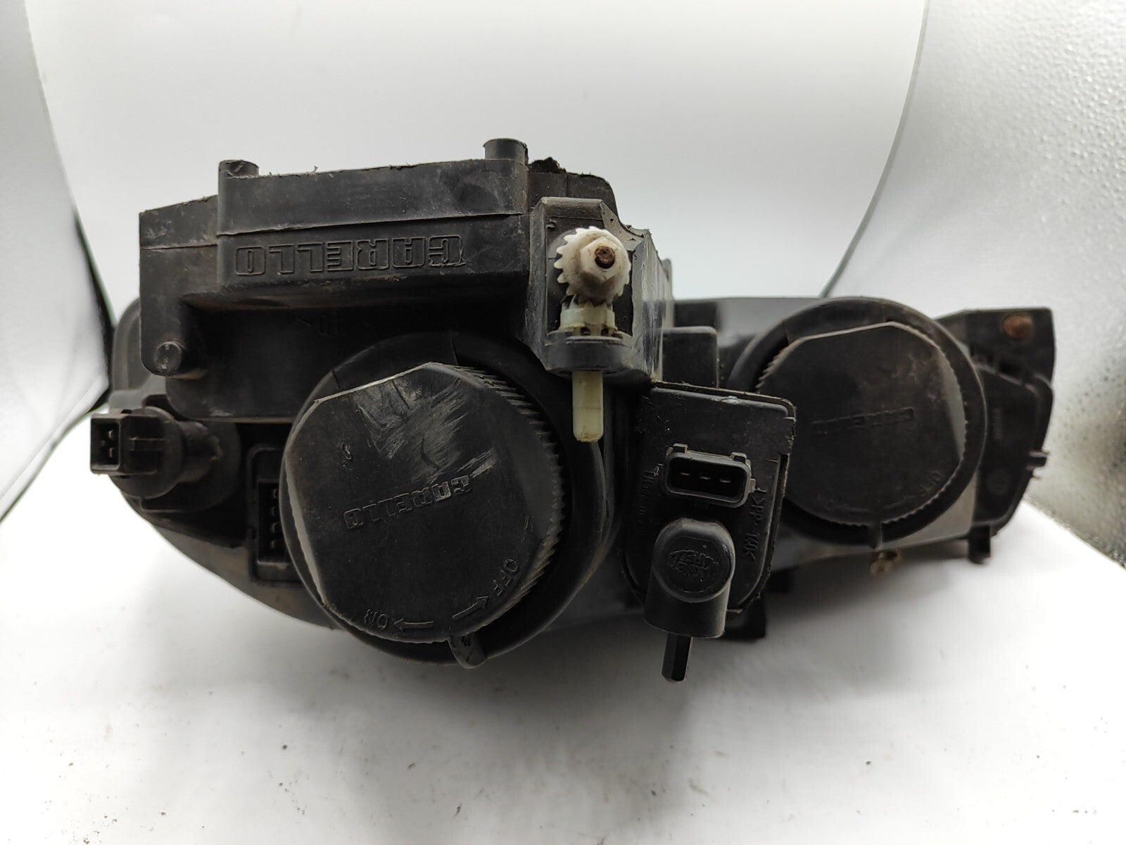 Alfa Romeo 156 1.9JTD 85kW PRE-Facelift 2000 Front Right Headlight 60626190