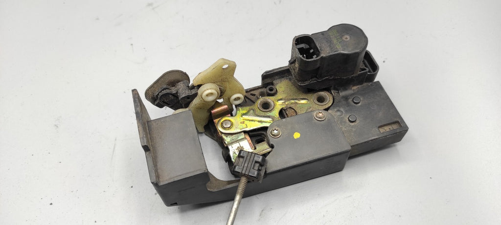 Alfa Romeo 156 SW 2.4JTD 110kW 2002 Rear Left Door Lock Latch 16828898