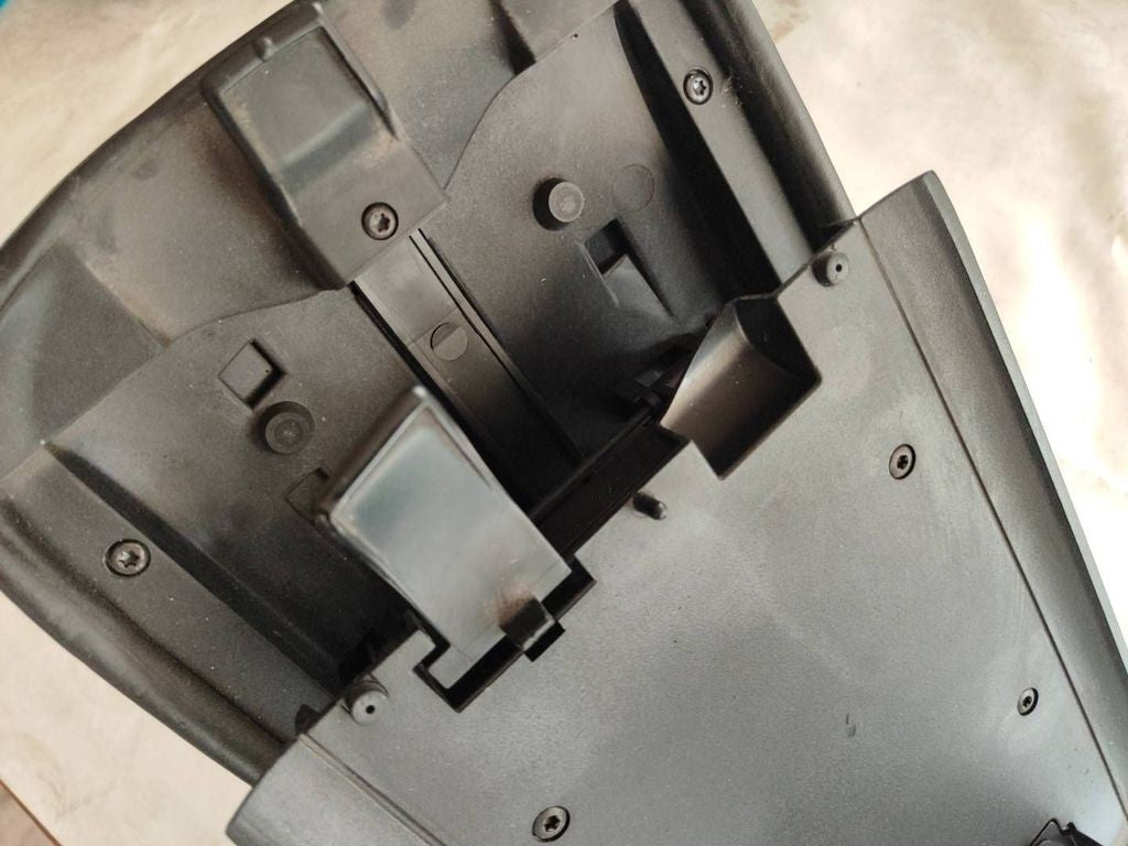 Peugeot 607 2001 Center Console Armrest 1843522016 