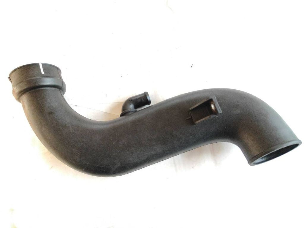 Opel Vectra C 2004 Diesel intercooler hose pipe 55352725 