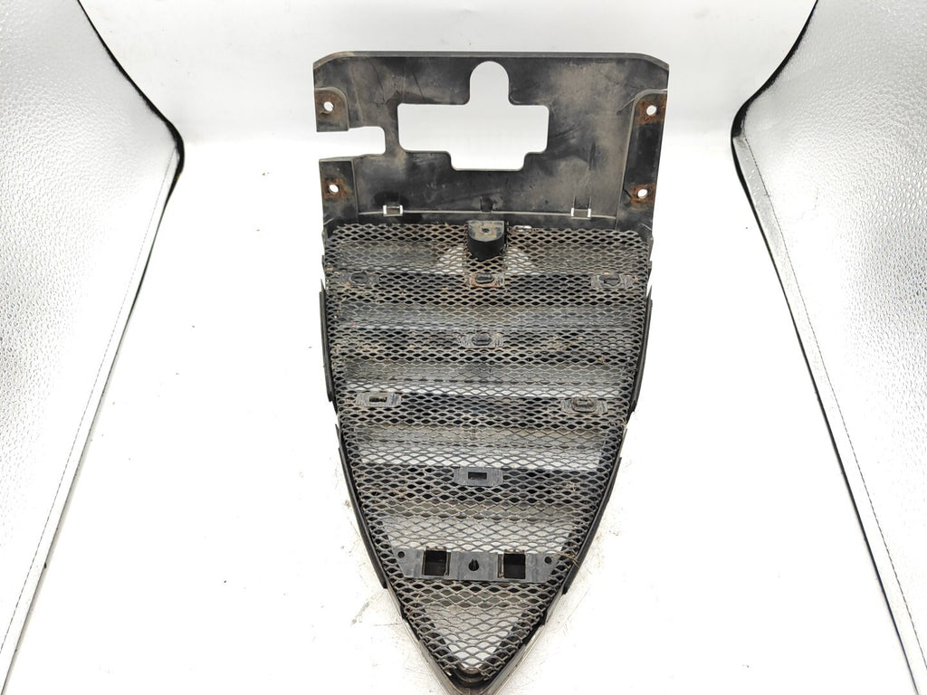 Alfa Romeo 166 FACELIFT 2.4JTD 2004 Front Bumper Center Chrome Grill