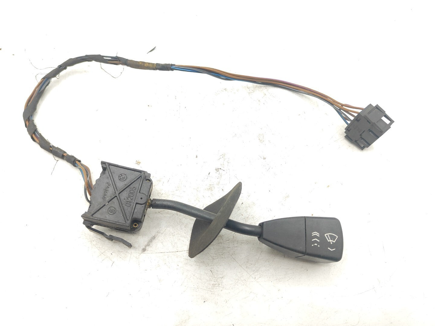 BMW 3 Series E36 325i Petrol Front Windshield Wiper Stalk Lever 012005