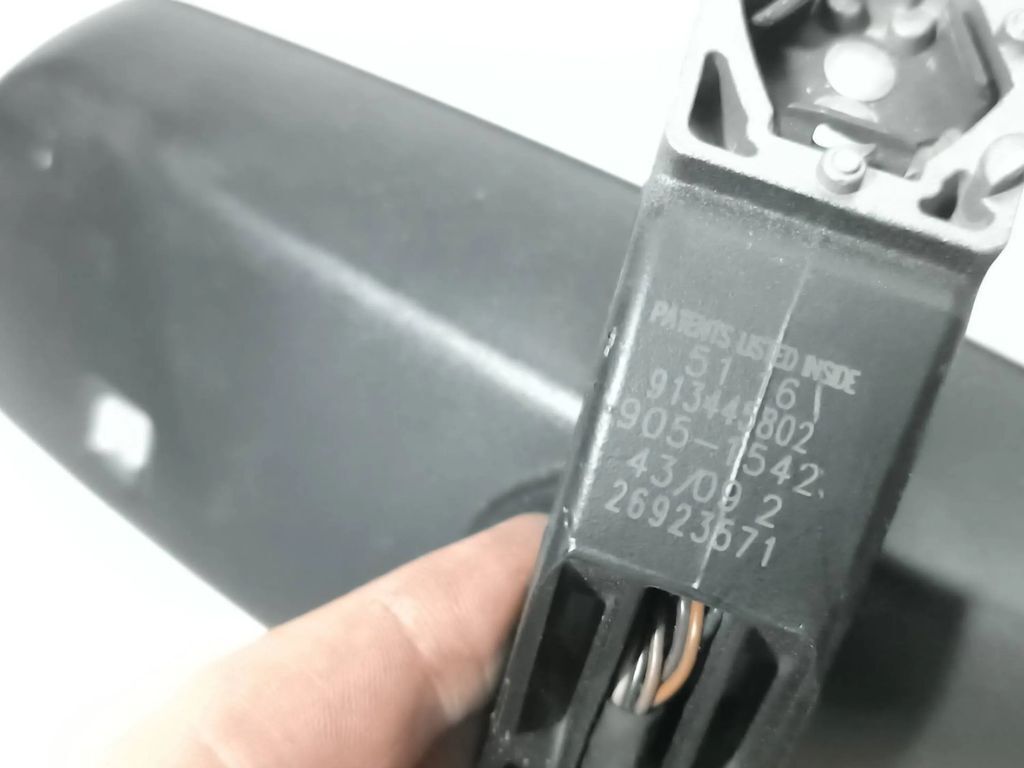 BMW 3 E90 E91 320D 2007 Interior rear view mirror 913445802 