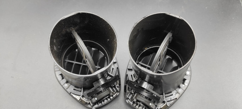 Alfa Romeo 147 GT 2.0JTS 2007 Front Dashboard Panel Side Air Vent Grill