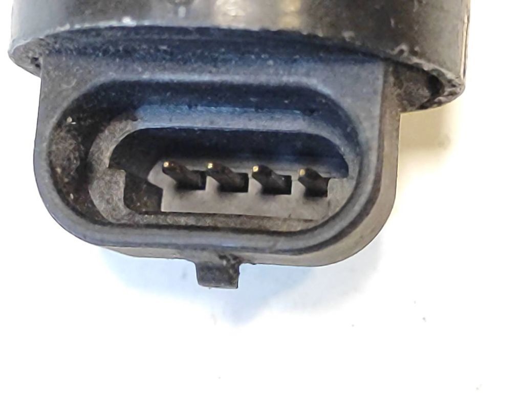 Audi 100 S4 C4 1994 Petrol Engine idle control valve regulator 078133455 