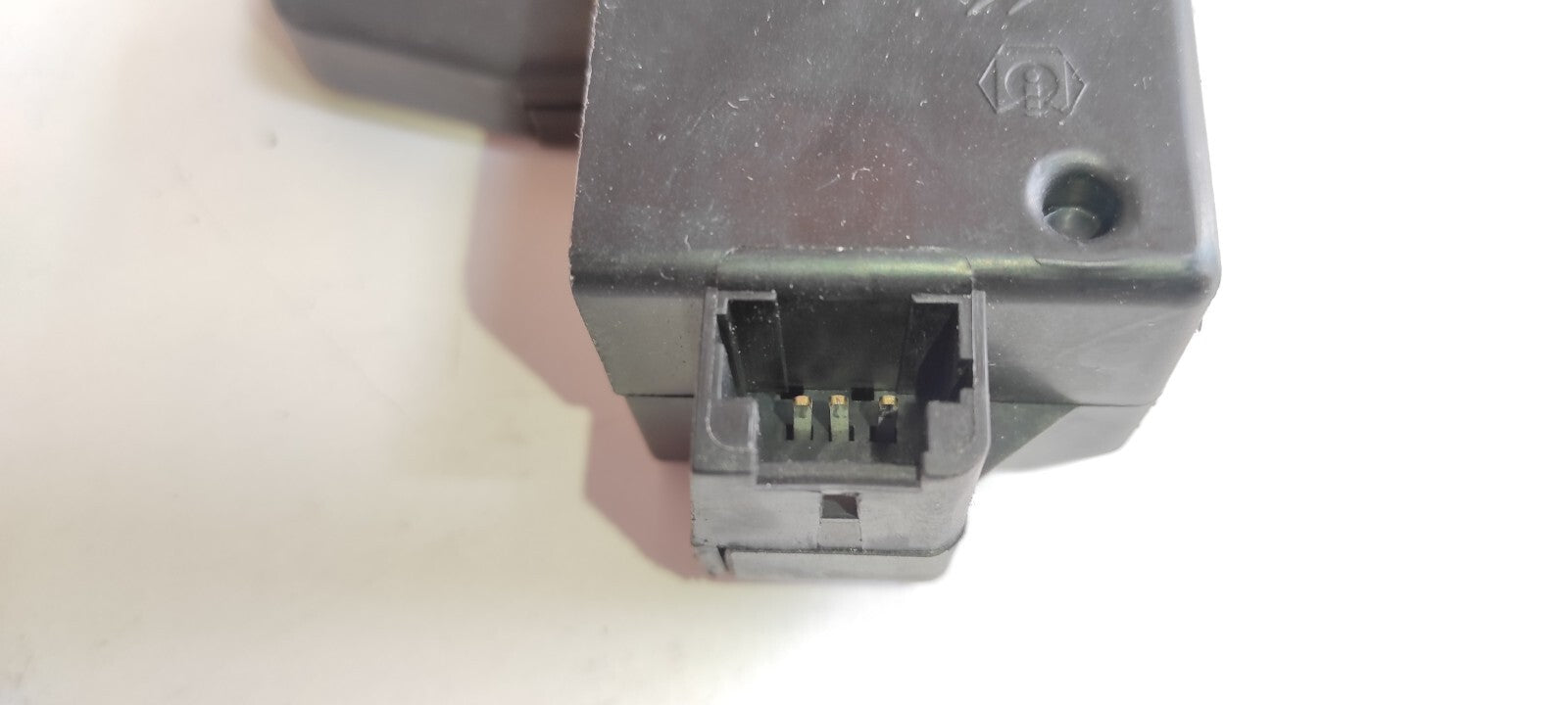 Peugeot 607 3.0i V6 2001 Rear Tailgate Boot Lock Mechanism 9653831780