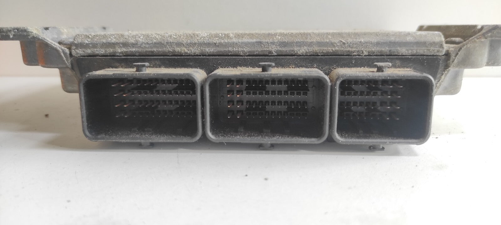 Peugeot 607 3.0i V6 2000 Engine Control Module Unit ECU 9652033580