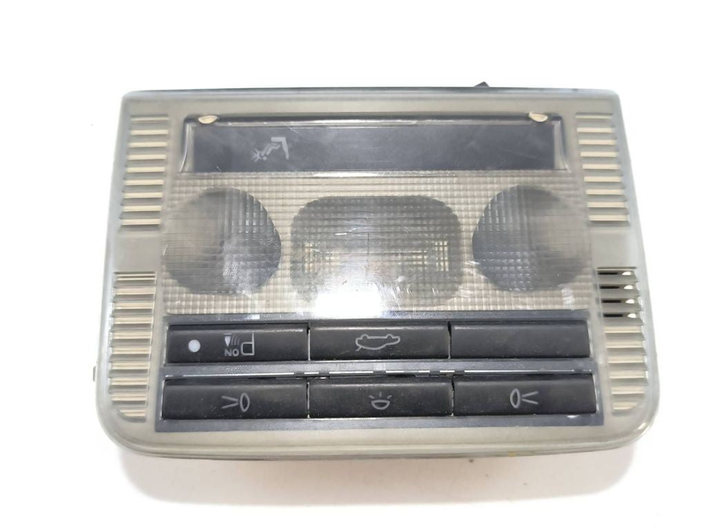 Alfa Romeo 159 2007 front seat light 156061550 