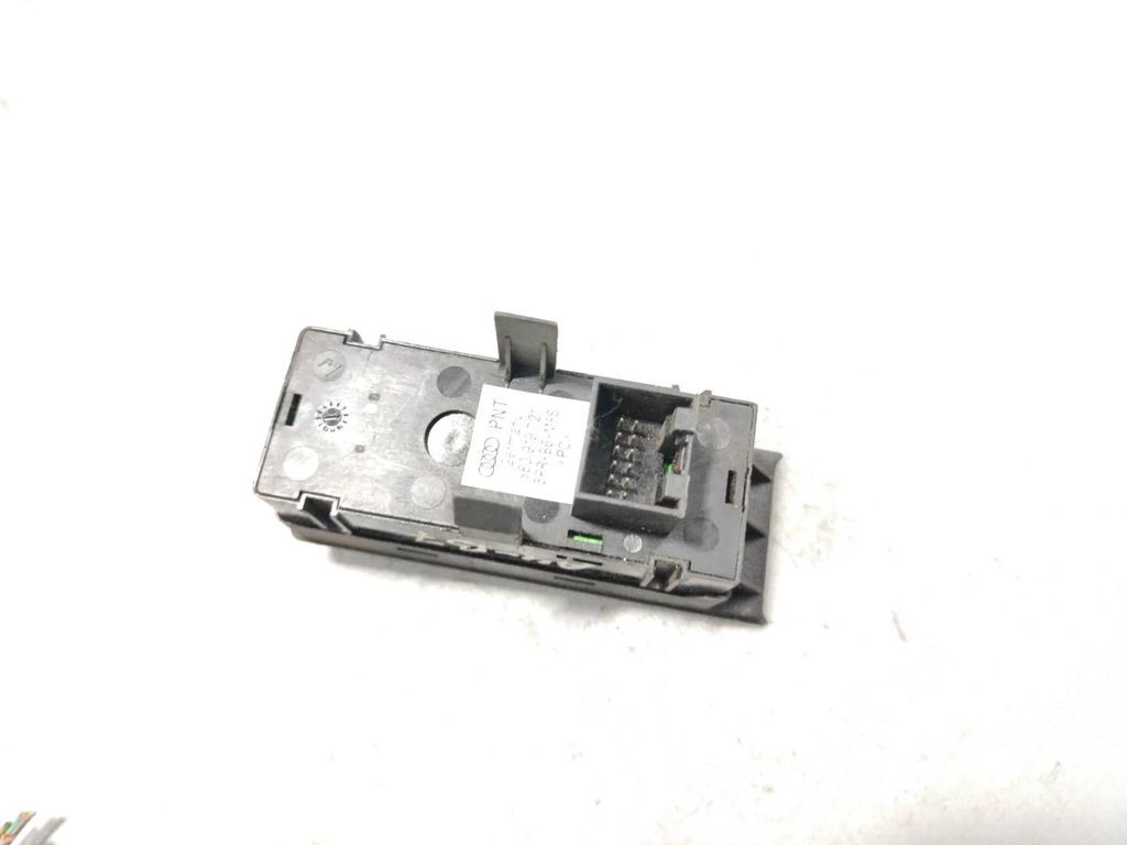 Audi A4 S4 B6 8E 8H 2003 Multifunctional control switch knob 8E0919721 