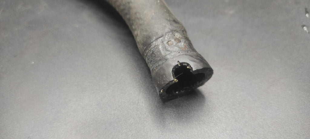 Alfa Romeo 156 SW 2.4JTD 110kW Diesel 2003 Engine Expansion Tank Water Pipe Hose