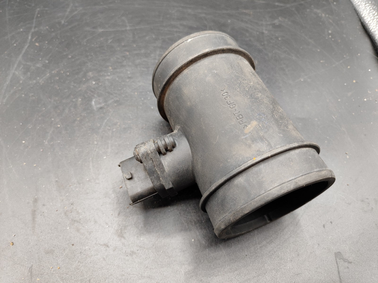 Alfa Romeo 156 2.4JTD 110kW 2004 Diesel Engine Mass Air Flow Sensor  0281002598