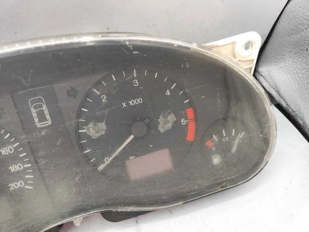 95VW10849YK Volkswagen Sharan 1998 TDI speedometer instrument cluster 