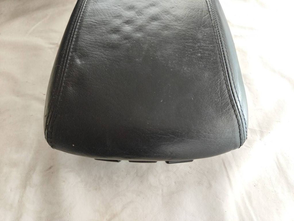 Peugeot 607 2001 Center Console Armrest 1843522016 